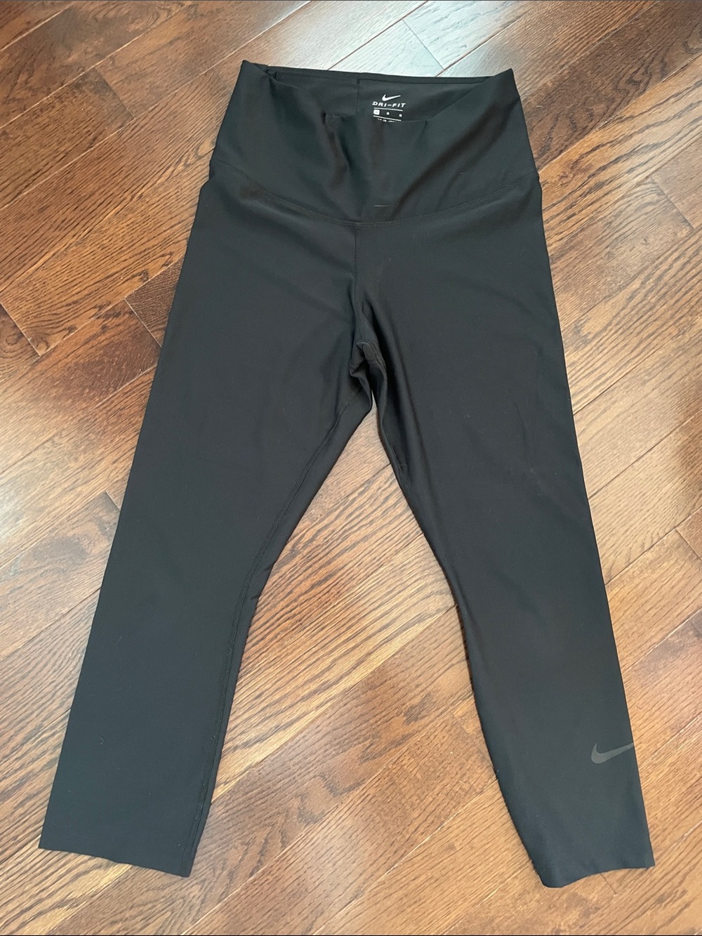 Nike DriFit Women’s Capri Leggings with Swoosh